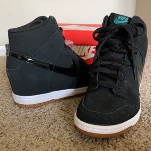 Nike sky high dunks